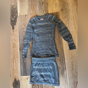 Royal Robbin’s skirt sweater outfit